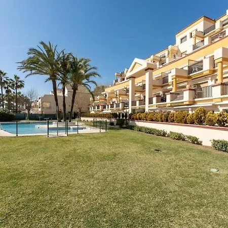 Charming Apartment For Coastal Adventures Apartament Estepona