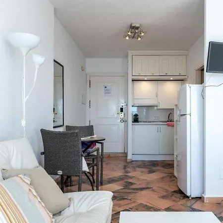 Charming Apartment For Coastal Adventures * Estepona